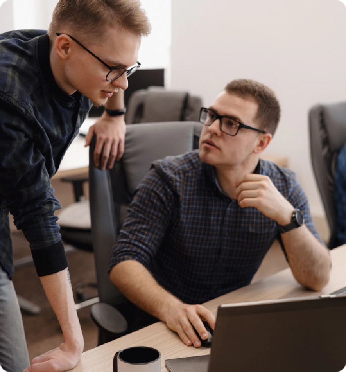 Tú Te Encargas de los Pagos, Nosotros del Resto